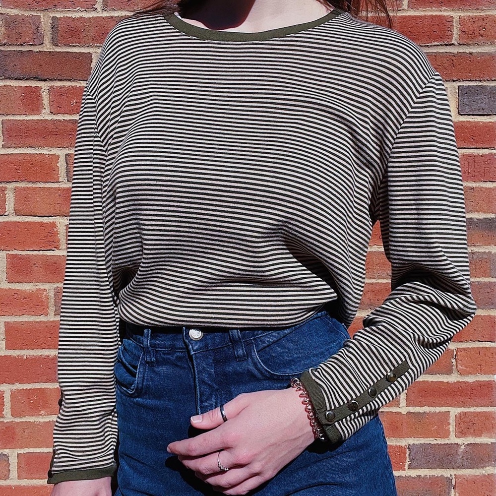 Vintage olive striped long sleeve w buttons could fit M/L